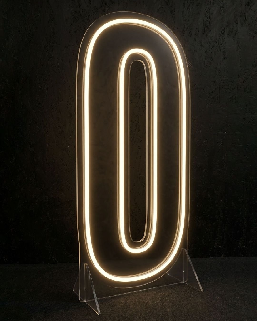 Cyfra 0 LED 120 cm &ndash; neonowa cyfra na wynajem, dekoracja urodzinowa i jubileuszowa