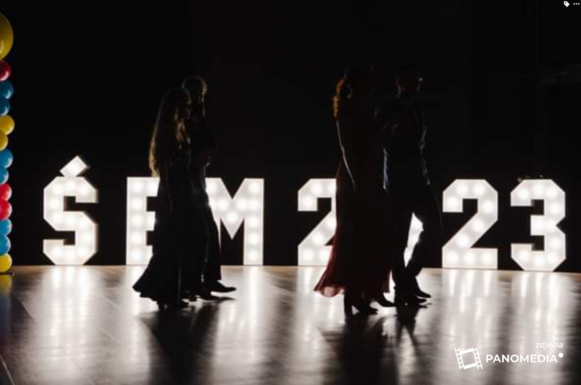 Event, bal, konferencja - literowa dekoracja zapewniająca szyk i elegancję