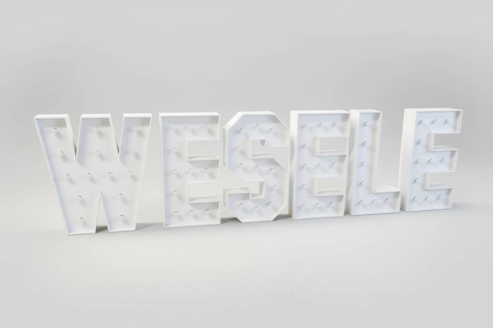 WESELE &ndash; podświetlane litery stojące 100 cm, wynajem liter świetlnych LiteroweLove