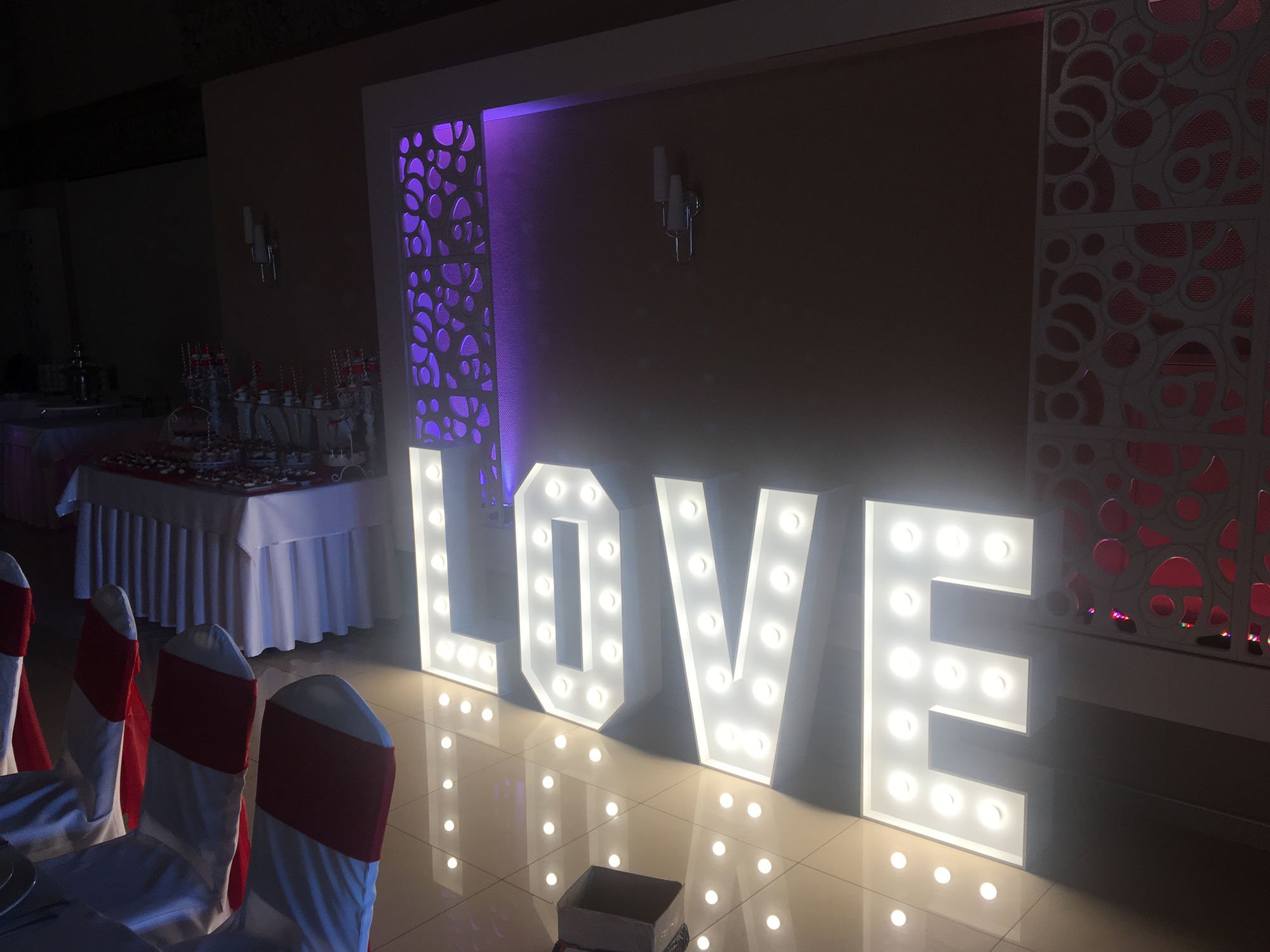 Najelpsze ceny liter LOVE na wynajem, Opole