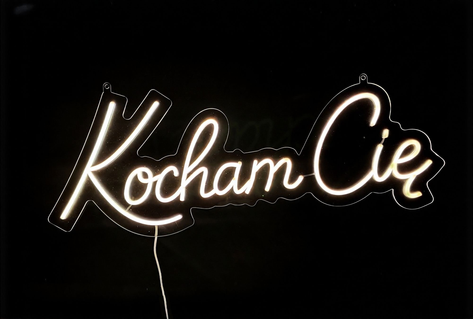 Bezpieczna forma neonu LED na wynajem. Flekson z napisem P.S. Kocham Cię na wesele, ślub. zaręczyny.