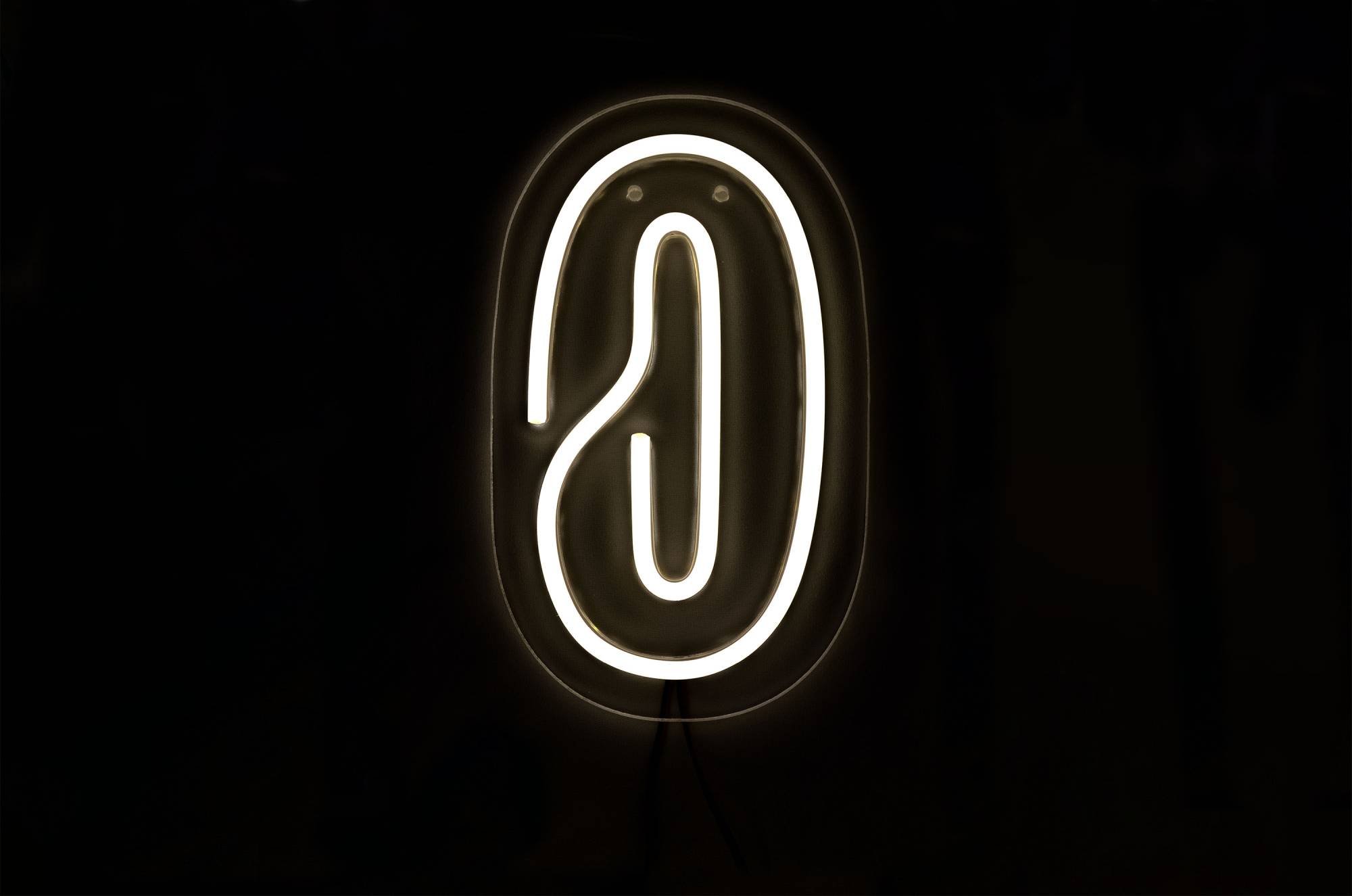 Neonowa cyfra 0 LED w stylu retro – dekoracja urodzinowa LiteroweLove