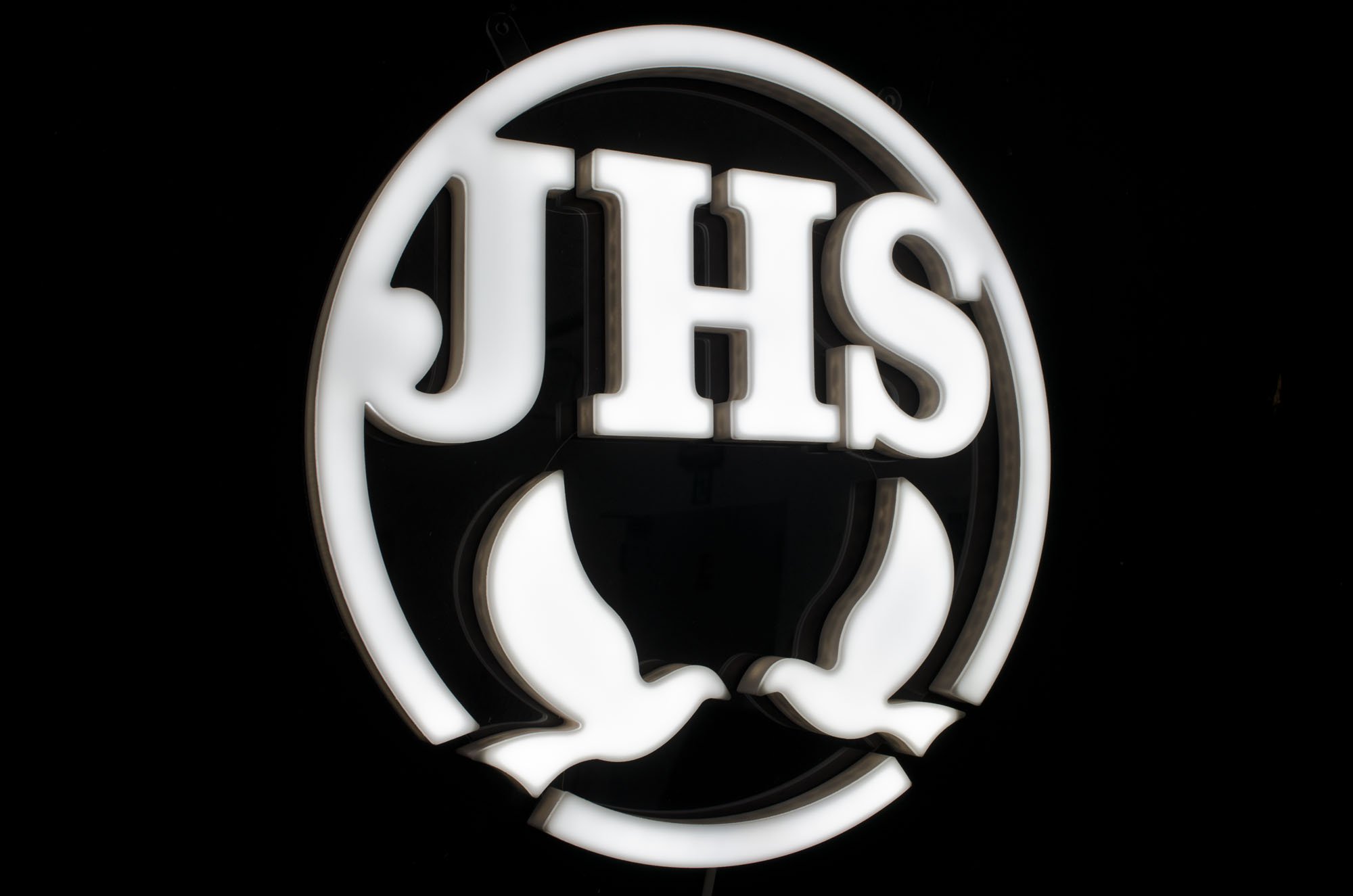 Dekoracja świetlna na Pierwszą Komunię Świętą na wynajem na terenie całego kraju, wysyłka kurierska