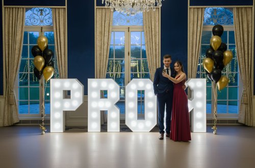 wynajem napisu STUDNI&Oacute;WKA, PROM, 100 z żar&oacute;wkami, wysyłka, dekoracjenawynajem