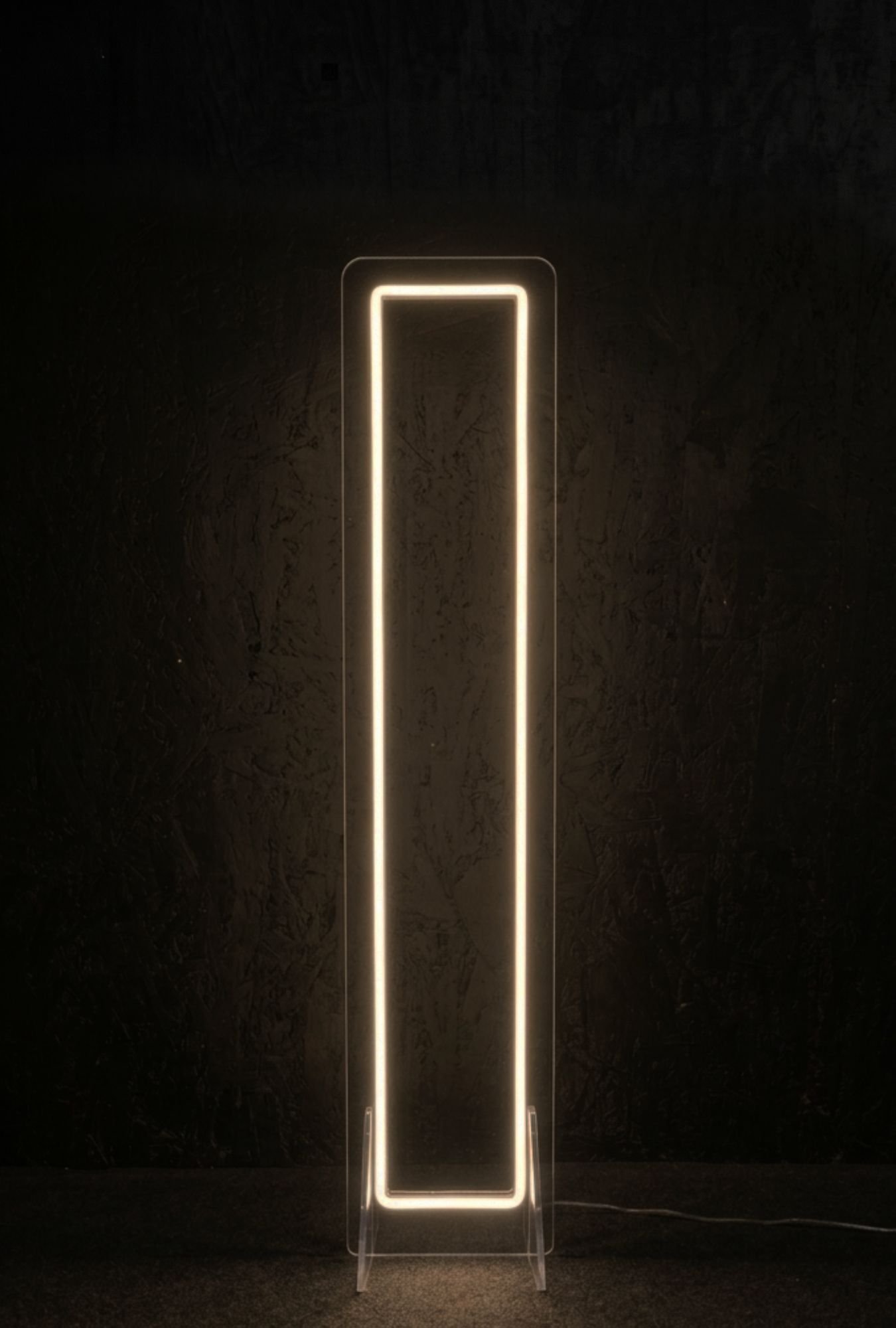 Neonowa litera I LED 120 cm &ndash; dekoracja do napis&oacute;w weselnych i firmowych